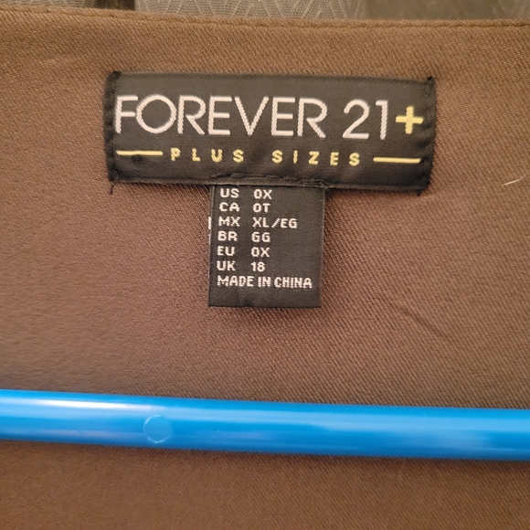 Forever 21+ olive green cardigan - Picture 4 of 4